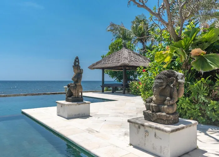 Villa Sali: Luxury With Staff!