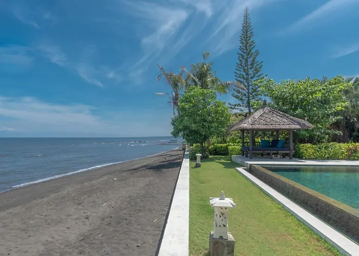 Sali: Luxury With Staff! * Bubunan